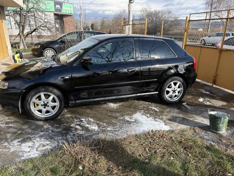 Audi A3 1.8, снимка 5 - Автомобили и джипове - 52964782