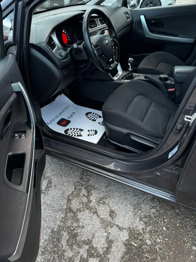 Kia Ceed 1.6CRDi, FULL, НАВИГАЦИЯ, КАМЕРА, КЛИМАТРОНИК , снимка 8 - Автомобили и джипове - 53014717