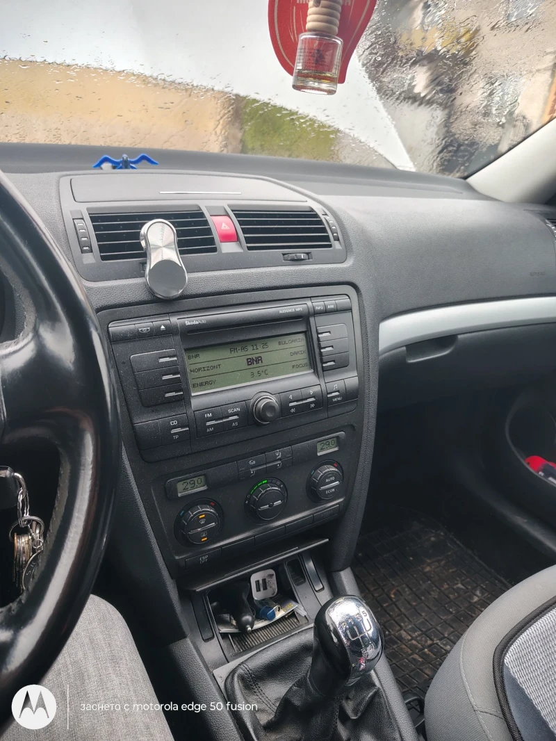 Skoda Octavia, снимка 12 - Автомобили и джипове - 53246655