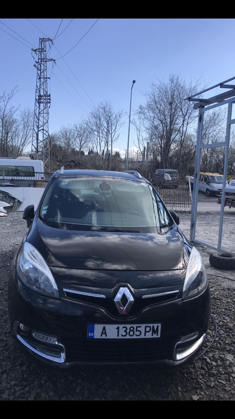 Renault Grand scenic 1.6dci 130 кс 7 места, снимка 13 - Автомобили и джипове - 45011940