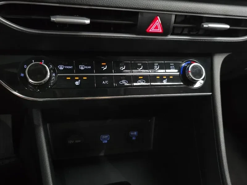Hyundai Sonata 2.0 LPG - САМО 30% АВАНС, снимка 15 - Автомобили и джипове - 56562856