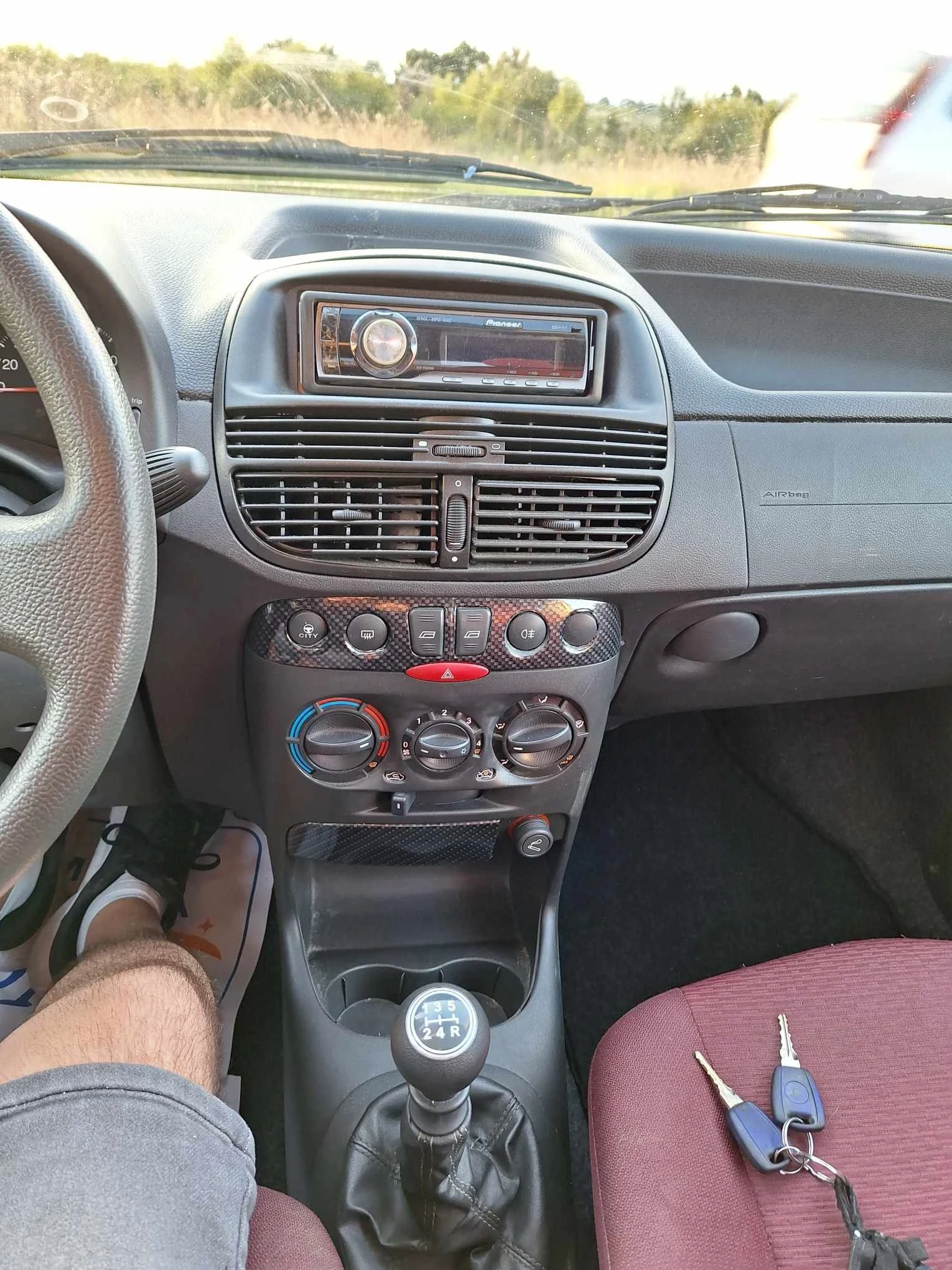 Fiat Punto 1.2i klima - изображение 10