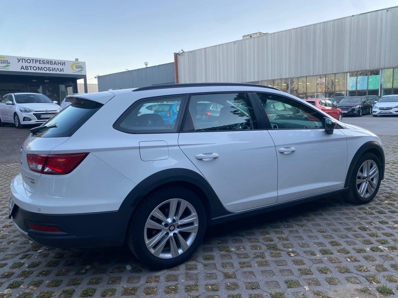 Seat Leon 2.0 TSI X-Perience - изображение 4