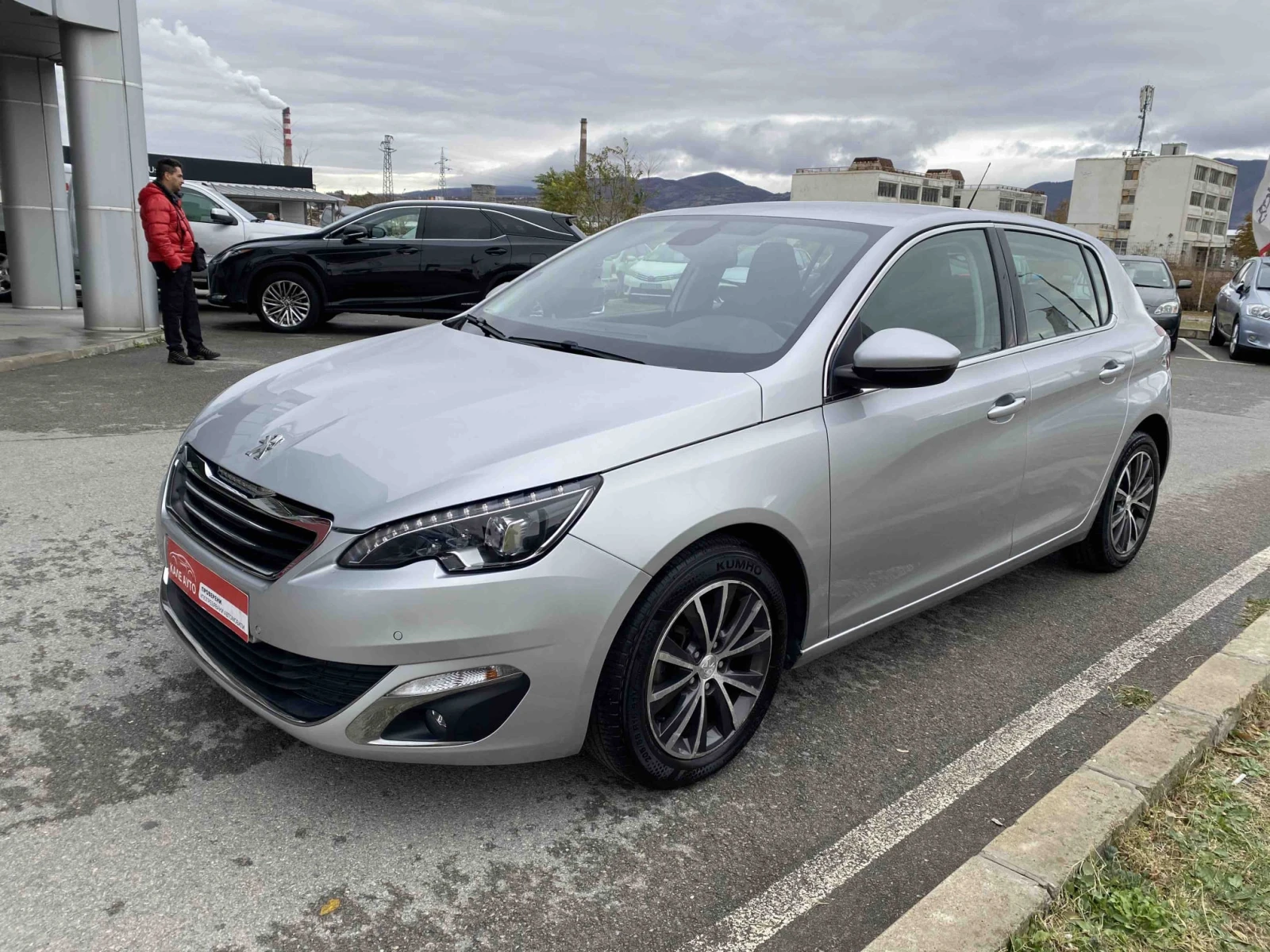 Peugeot 308 1.2 Puretech Alure - изображение 7