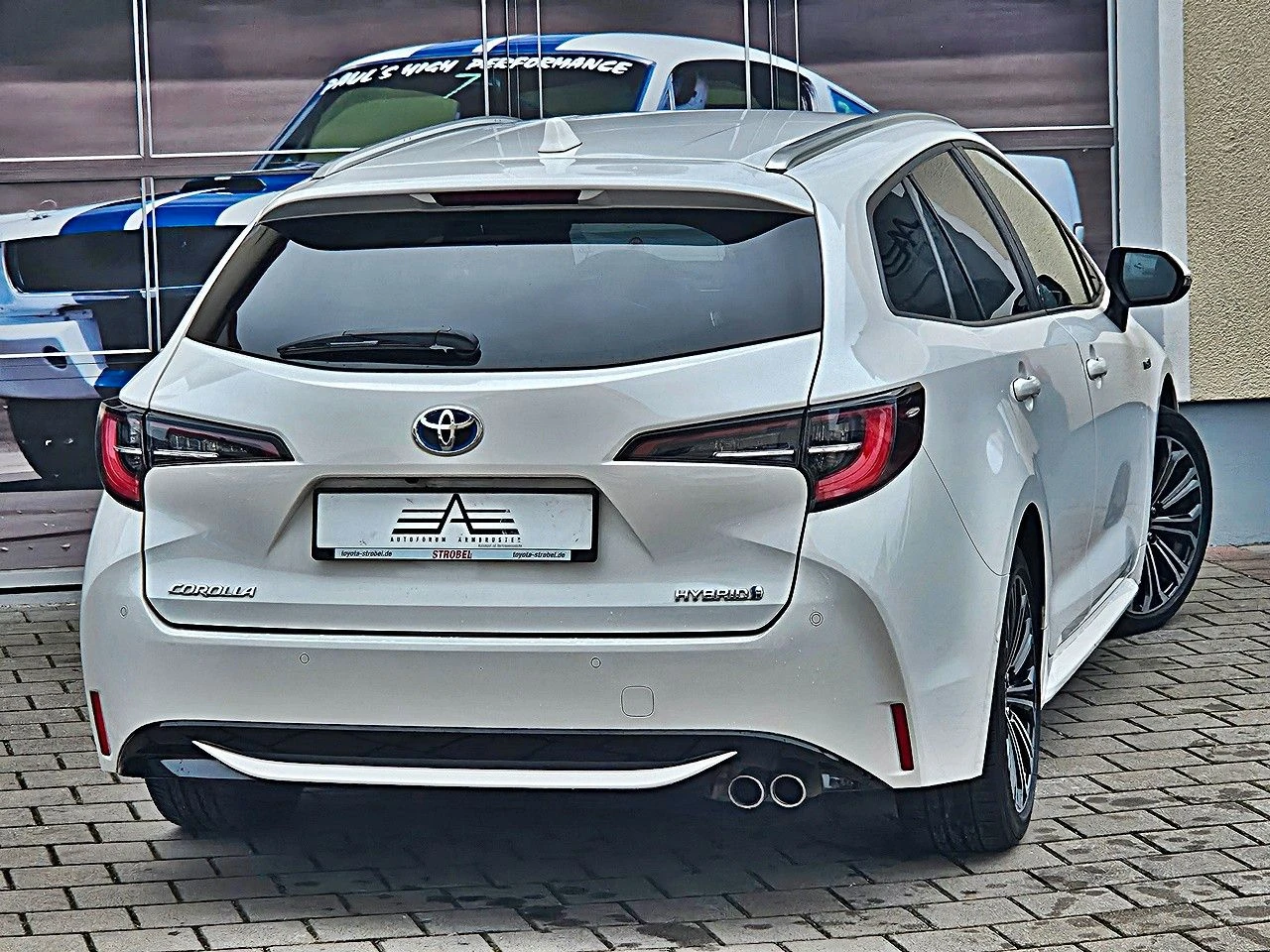 Toyota Corolla Touring Sports Team Deutschland* Tech-Package - изображение 4