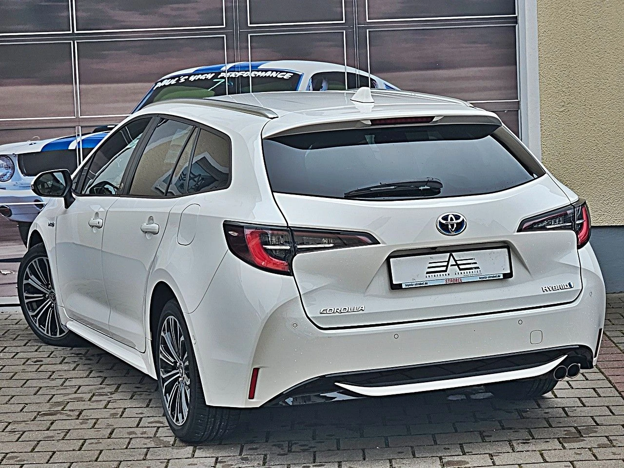 Toyota Corolla Touring Sports Team Deutschland* Tech-Package - изображение 3