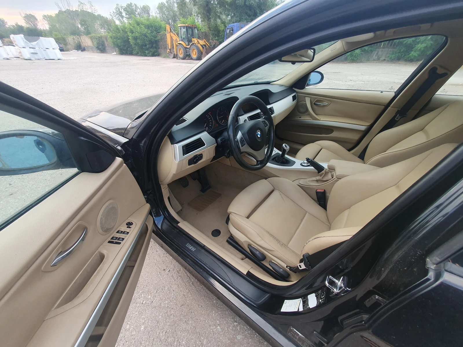 BMW 320 d 163 к.с. НАВИГАЦИЯ КОЖА ПАРКТРОНИК ТЕМПОМАТ - изображение 10