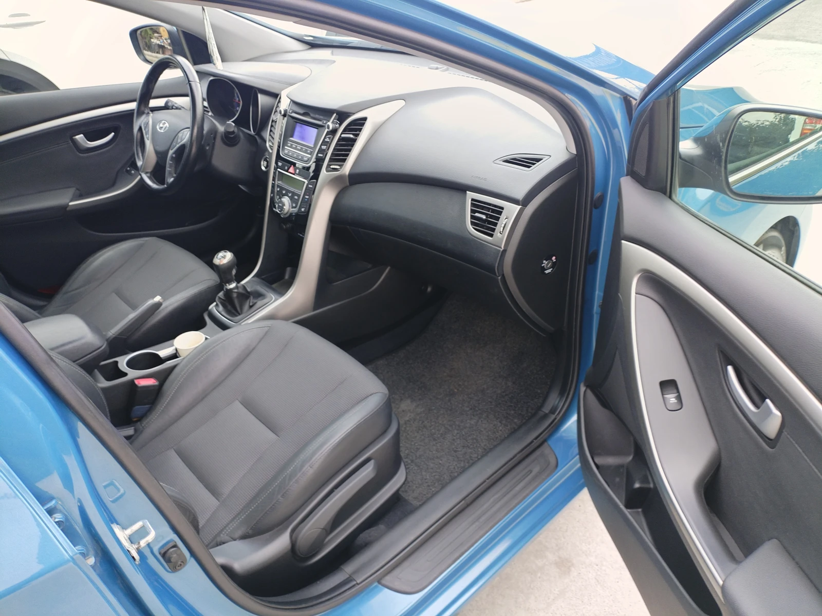 Hyundai I30 1.6CRDI | Mobile.bg   14