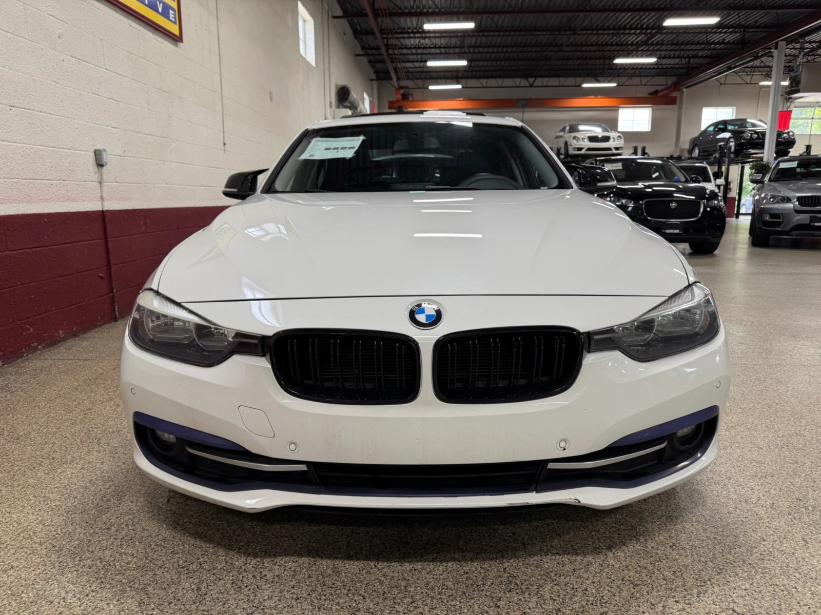 BMW 320 Xdrive - изображение 2