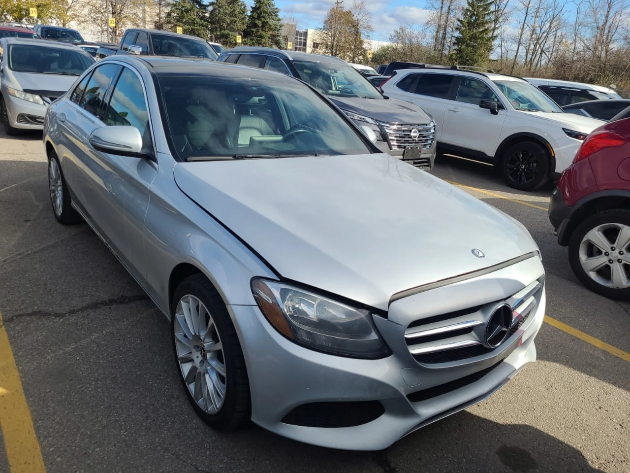 Mercedes-Benz C 300 * АВТО КРЕДИТ* ЦЕНА ДО БГ * СЕРВИЗНА ИСТОРИЯ *  - изображение 4