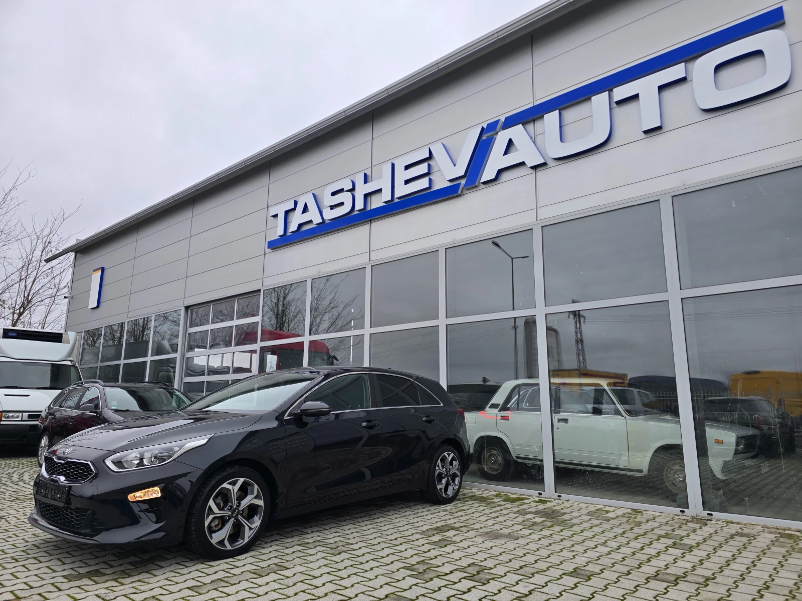 Kia Ceed 1.6CRDi* MILD HYBRID* EURO6D*  - изображение 4