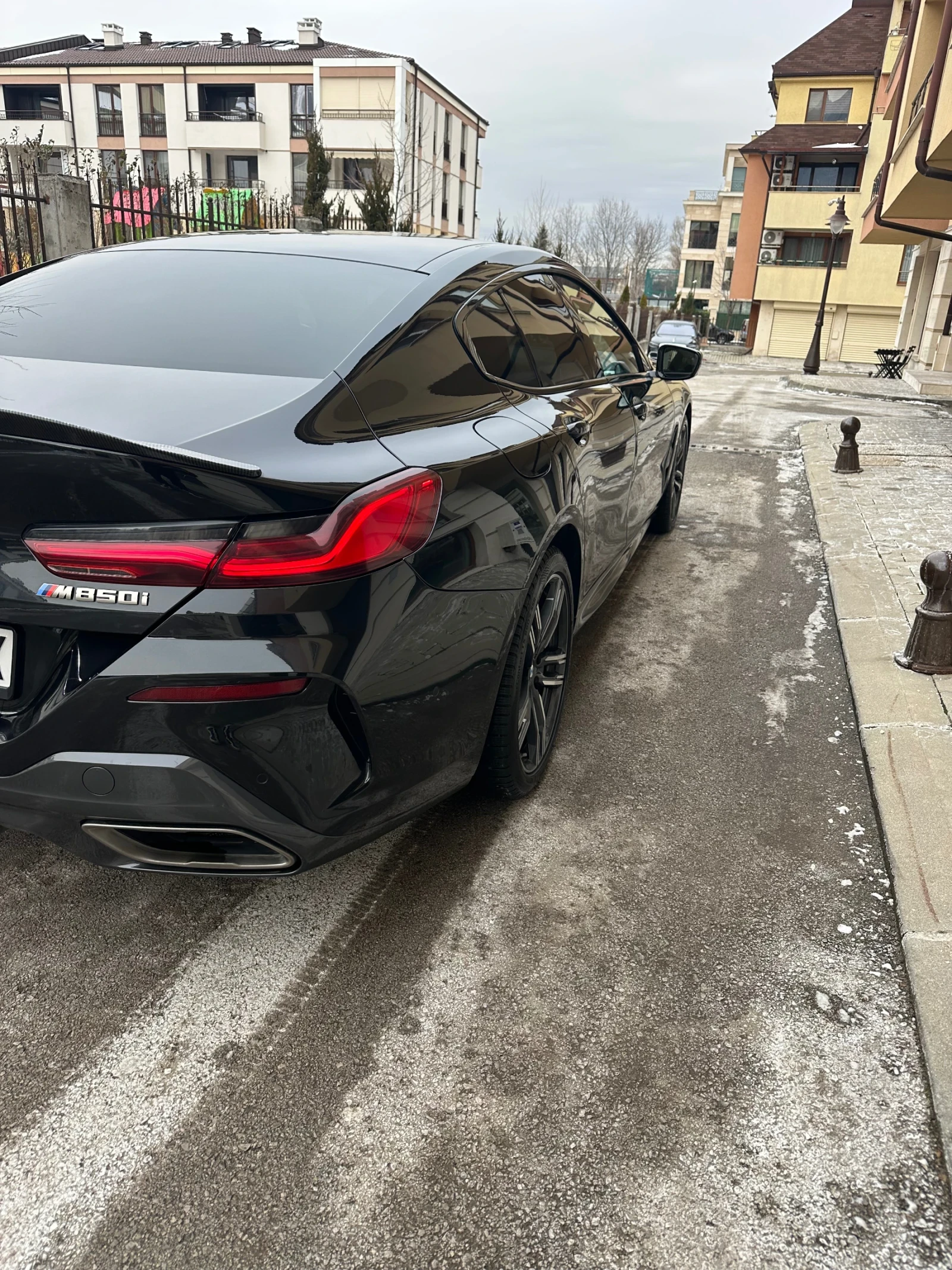 BMW 850  - изображение 5