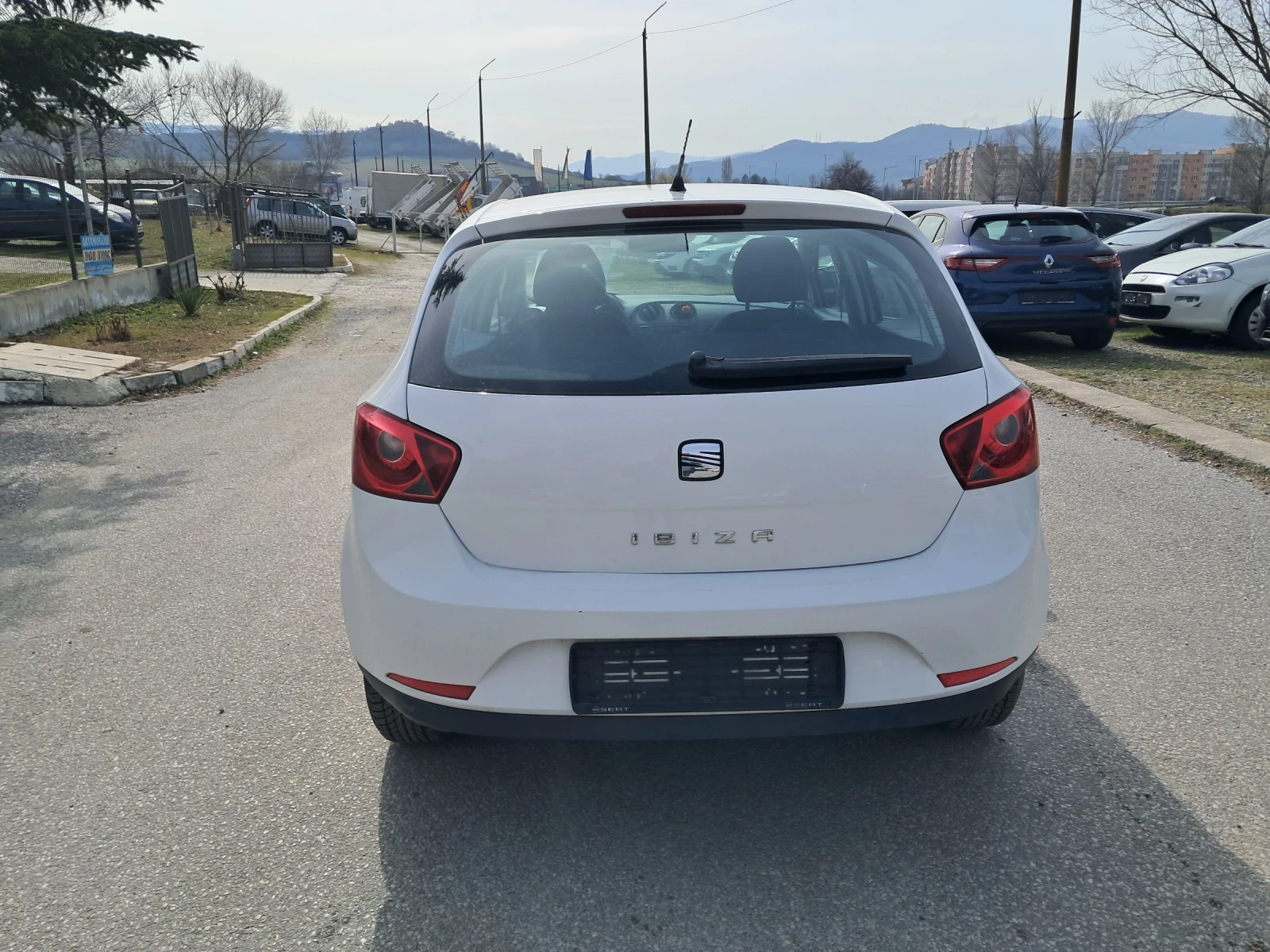 Seat Ibiza 1200 benzin 86 ks. - изображение 4