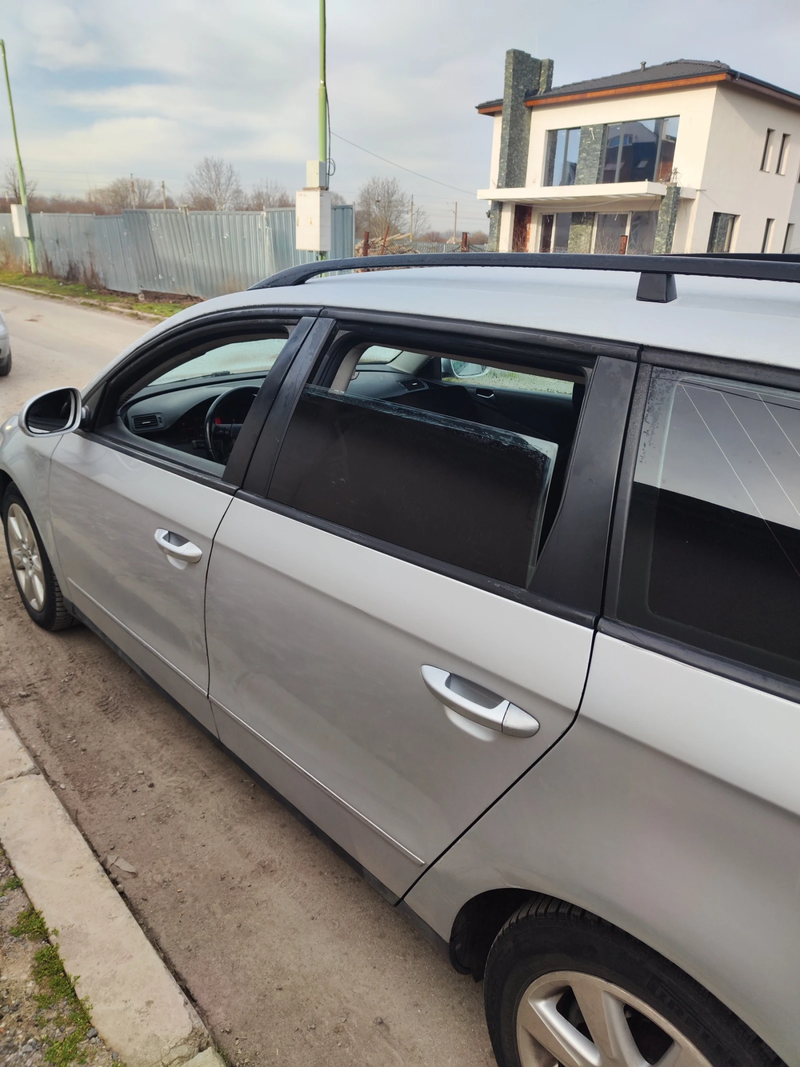 VW Passat, снимка 4 - Автомобили и джипове - 53721431