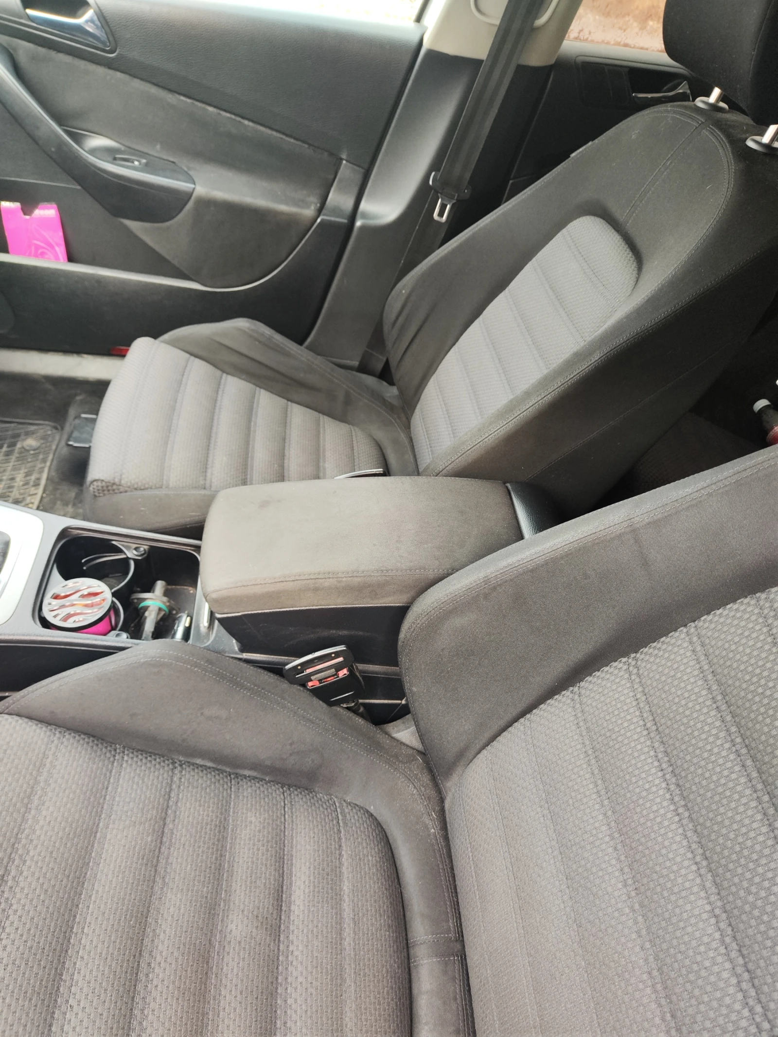 VW Passat, снимка 6 - Автомобили и джипове - 53721431