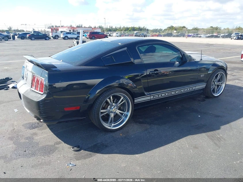 Ford Mustang GT Deluxe, снимка 4 - Автомобили и джипове - 53852999