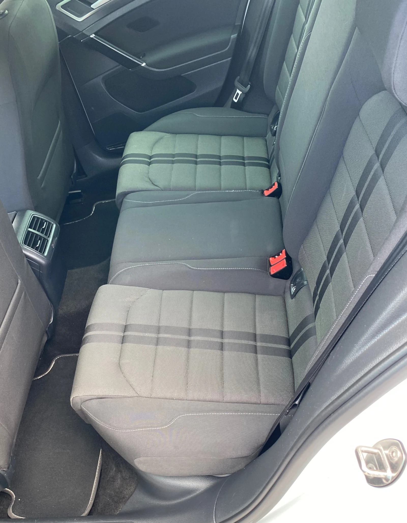 VW Golf, снимка 8 - Автомобили и джипове - 54010774