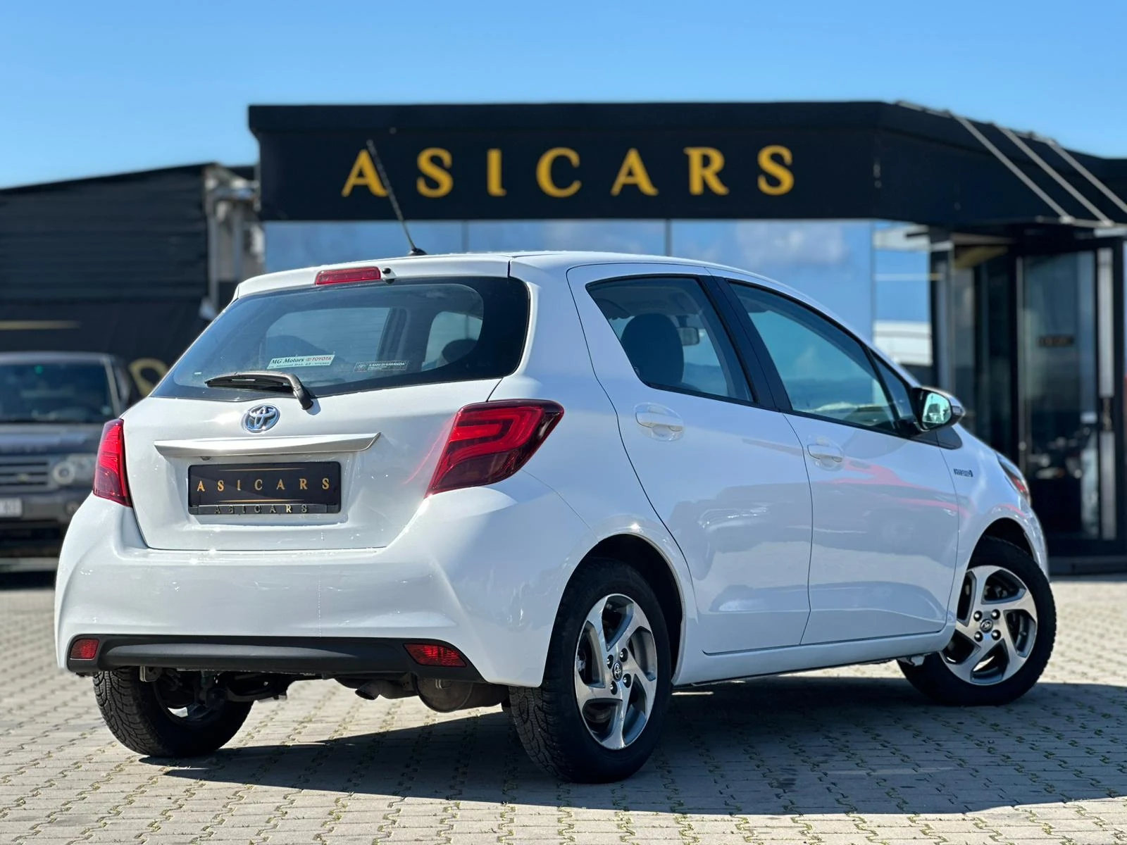 Toyota Yaris / HYBRID / CAMERA / TOP /  | Mobile.bg � ����������� 5