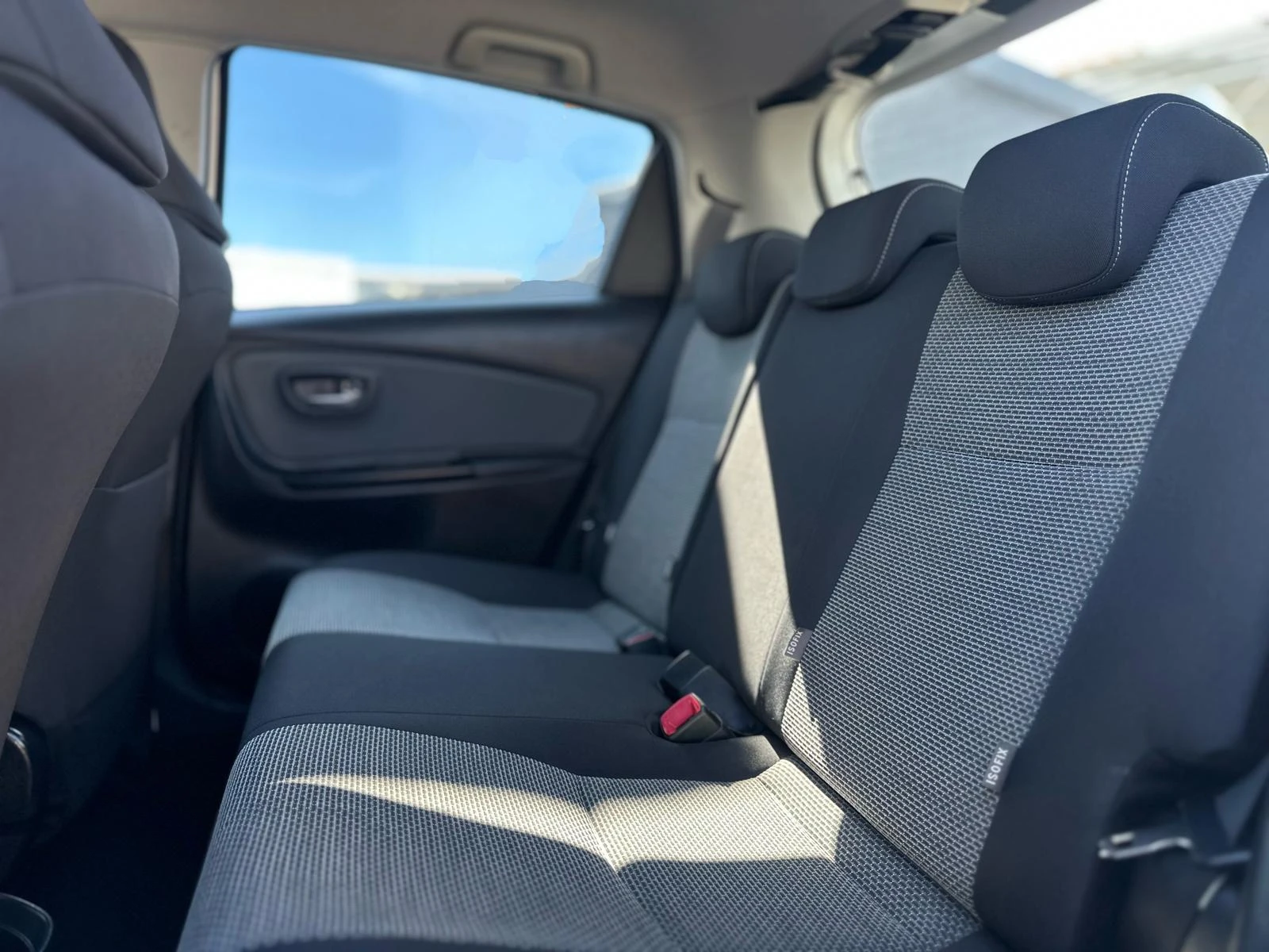 Toyota Yaris / HYBRID / CAMERA / TOP /  | Mobile.bg � ����������� 10