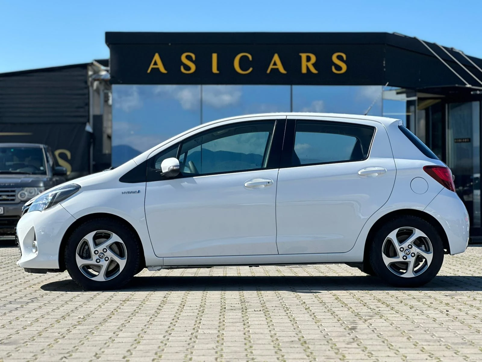Toyota Yaris / HYBRID / CAMERA / TOP /  | Mobile.bg � ����������� 2