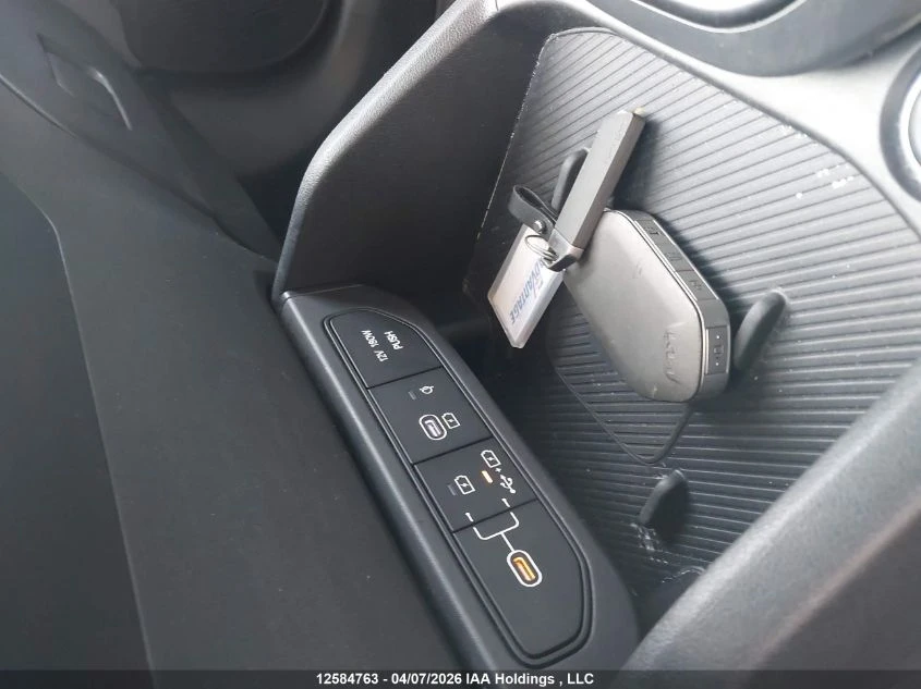 Kia K4 EX, снимка 11 - Автомобили и джипове - 54481407