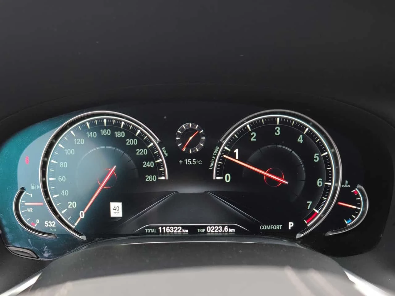 BMW 750 * ДИСТРОНИК* 360 КАМЕРА* ОБДУХВАНЕ* , снимка 8 - Автомобили и джипове - 54619355