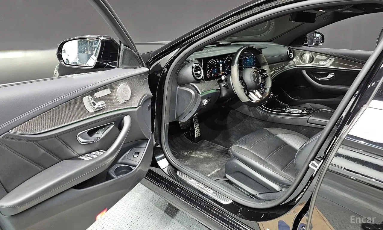 Mercedes-Benz E 53 AMG 4Matic+ * 360view* Pano* Burmester* Обдухване* HUD, снимка 10 - Автомобили и джипове - 54740520