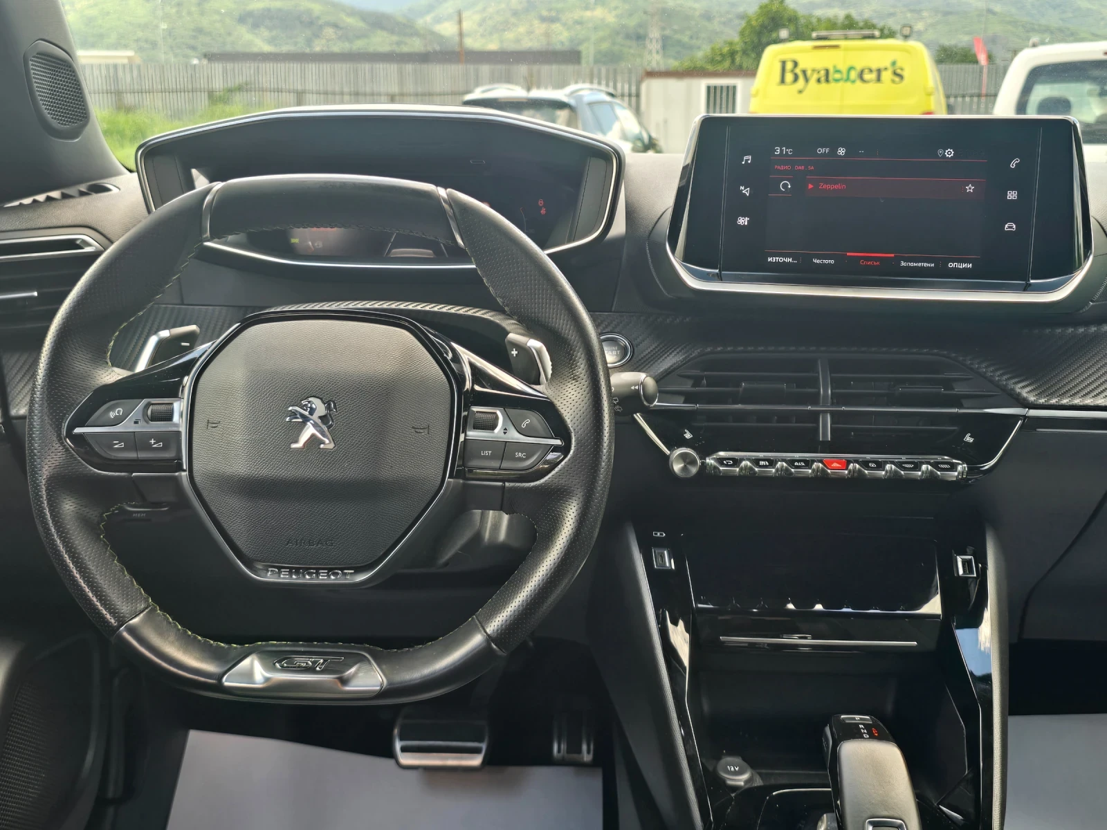 Peugeot 2008 1.5HDI / GT LINE , снимка 11 - Автомобили и джипове - 54893356