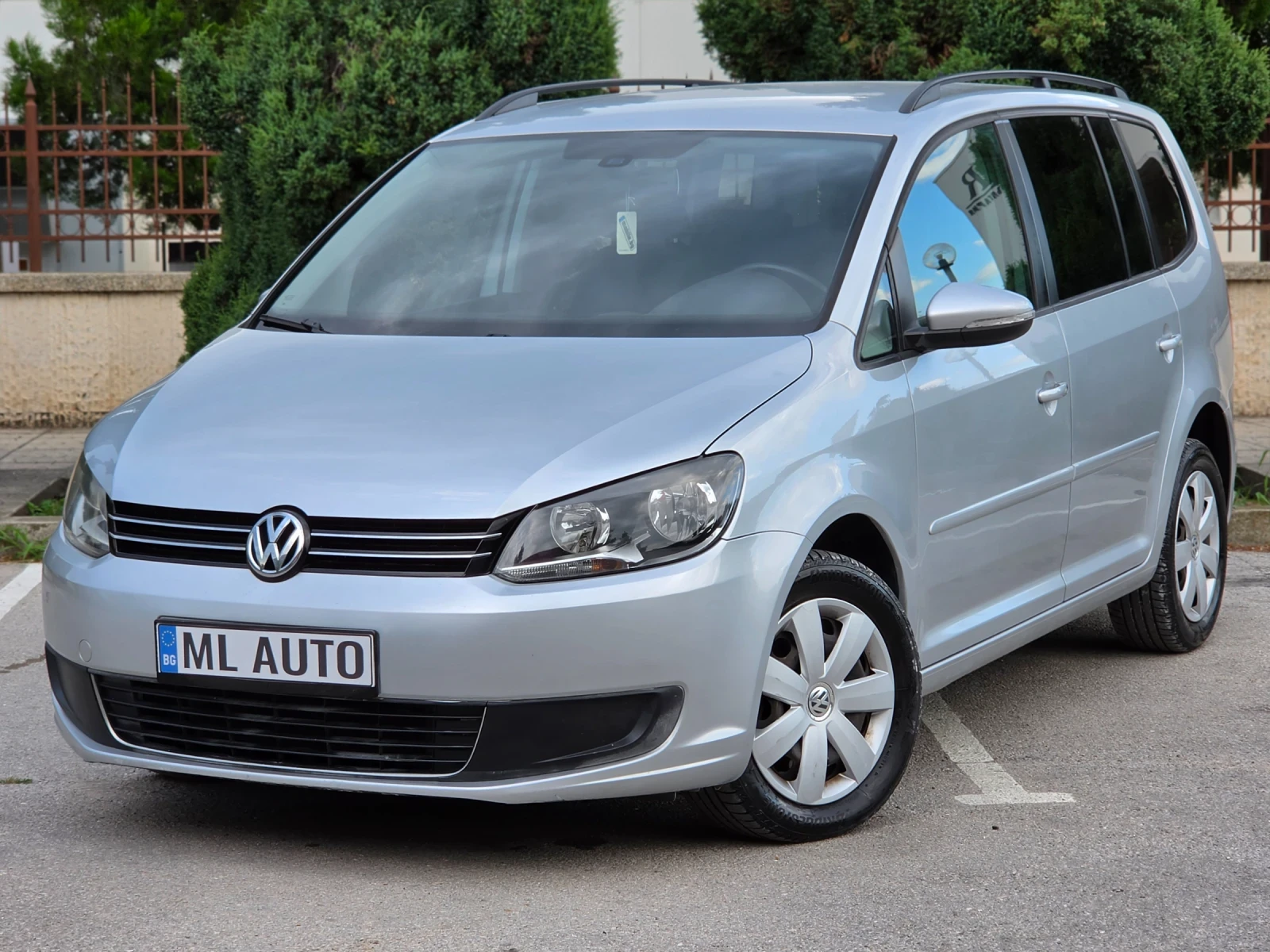 VW Touran 2.0TDI * EURO 5 * НАВИ * ЛИЗИНГ * 