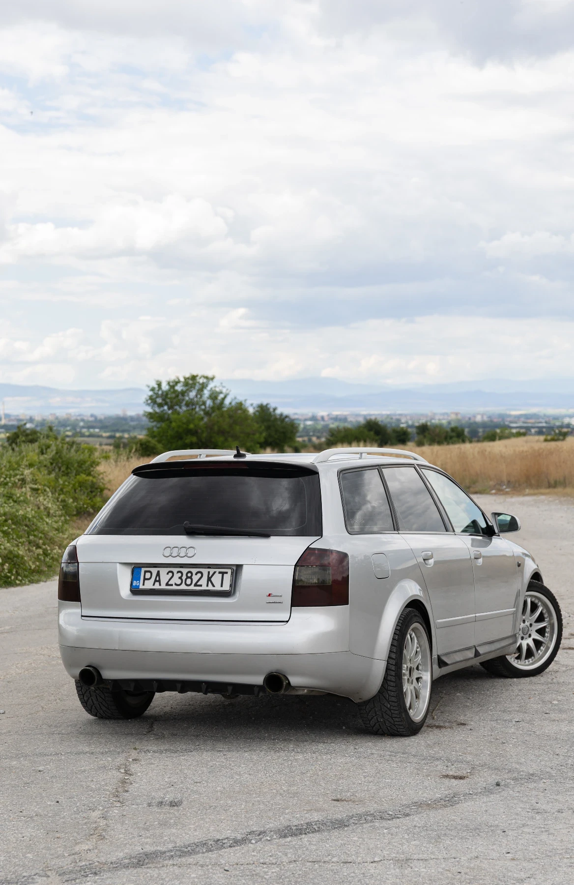 Audi A4 3.0i LPG Quattro, снимка 2 - Автомобили и джипове - 54944665