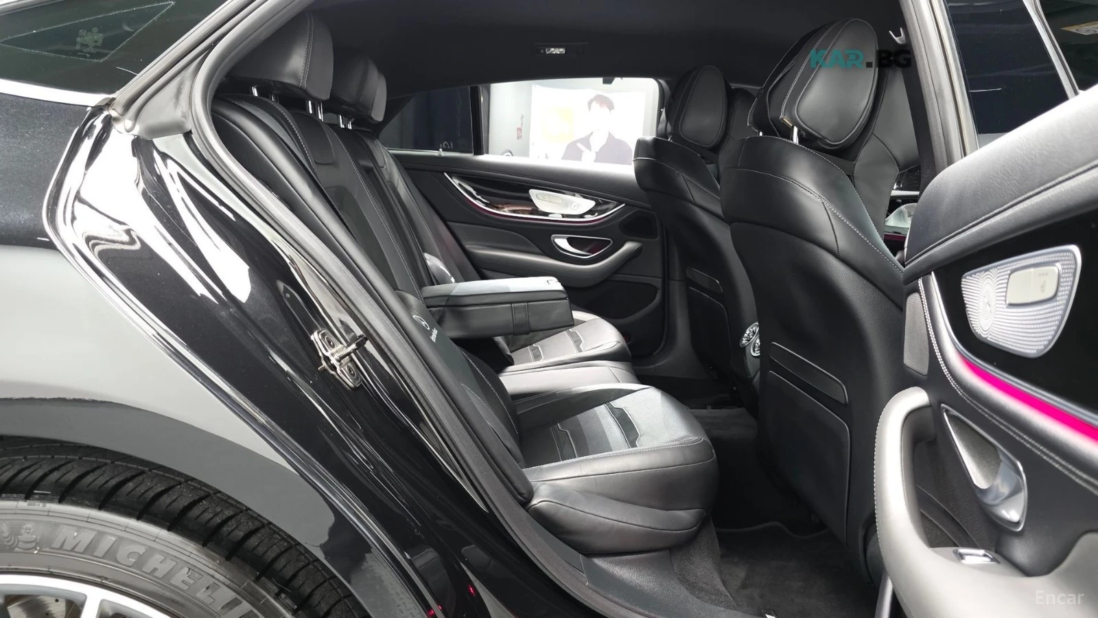 Mercedes-Benz AMG GT 43* 4MATIC* 360* HEAD UP* BURMASTER* ОБДУХВАНЕ* LA, снимка 11 - Автомобили и джипове - 54968437