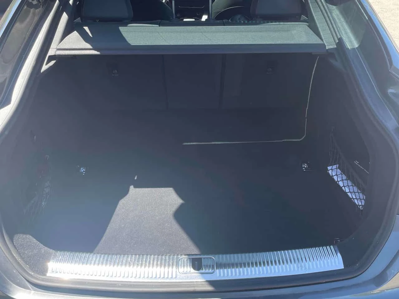 Audi A5  2.0L Progressiv | MATRIX | DISTRONIC , снимка 15 - Автомобили и джипове - 54971502