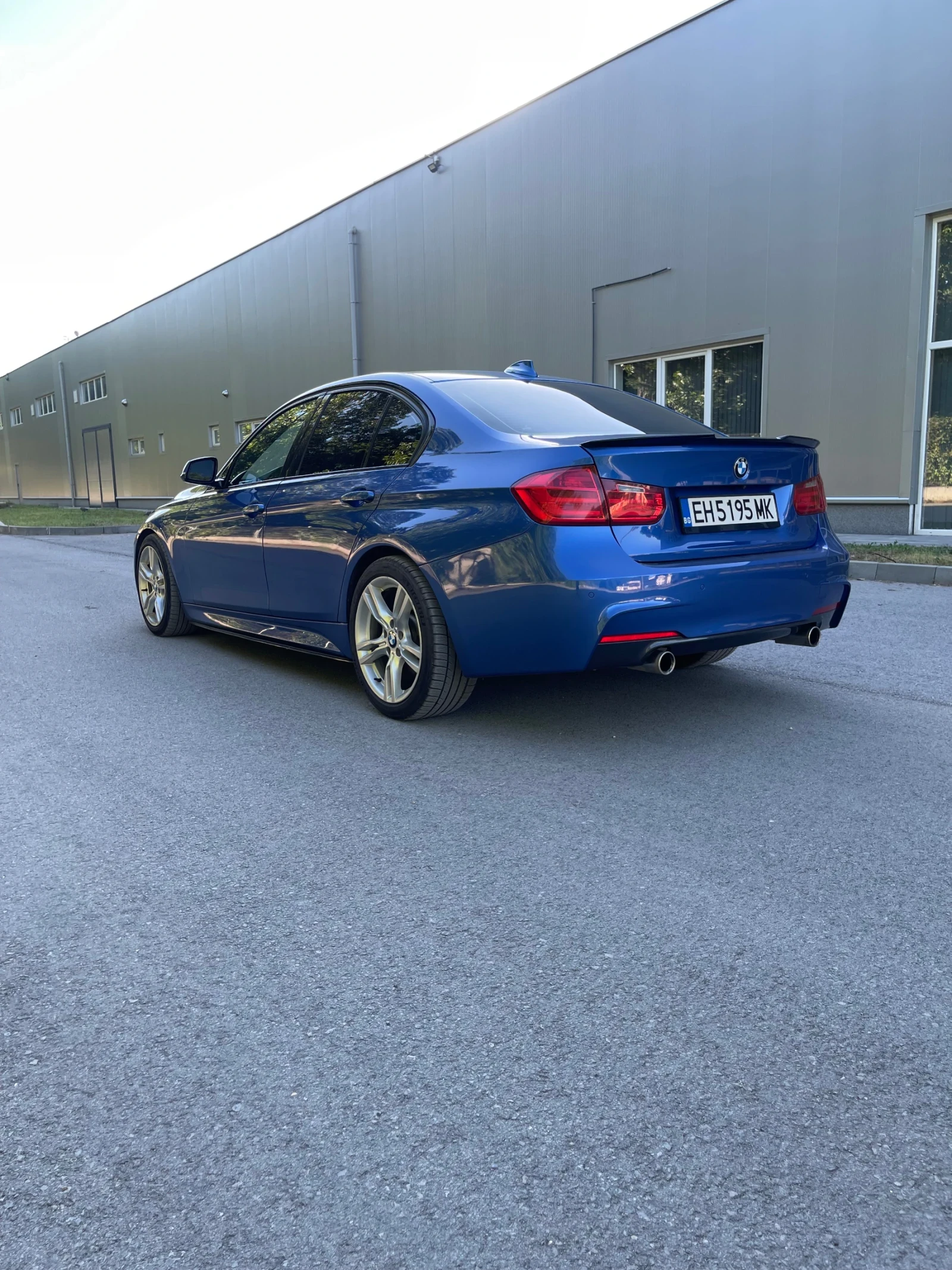 BMW 335 M PERFORMANCE, снимка 3 - Автомобили и джипове - 55193269