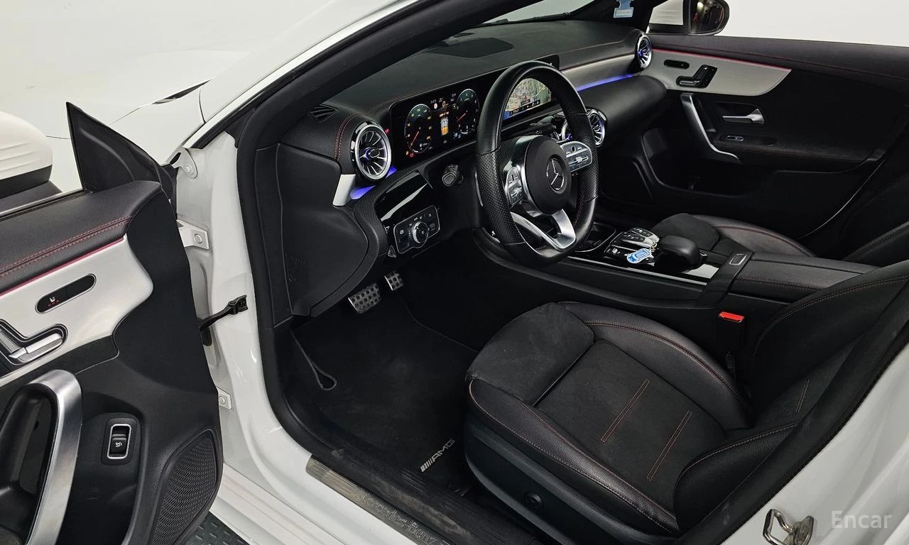 Mercedes-Benz CLA 250 4MATIC* AMG OPTIC* DISTRONIC* ПАНОРАМА* ПОДГРЕВ, снимка 8 - Автомобили и джипове - 55234112