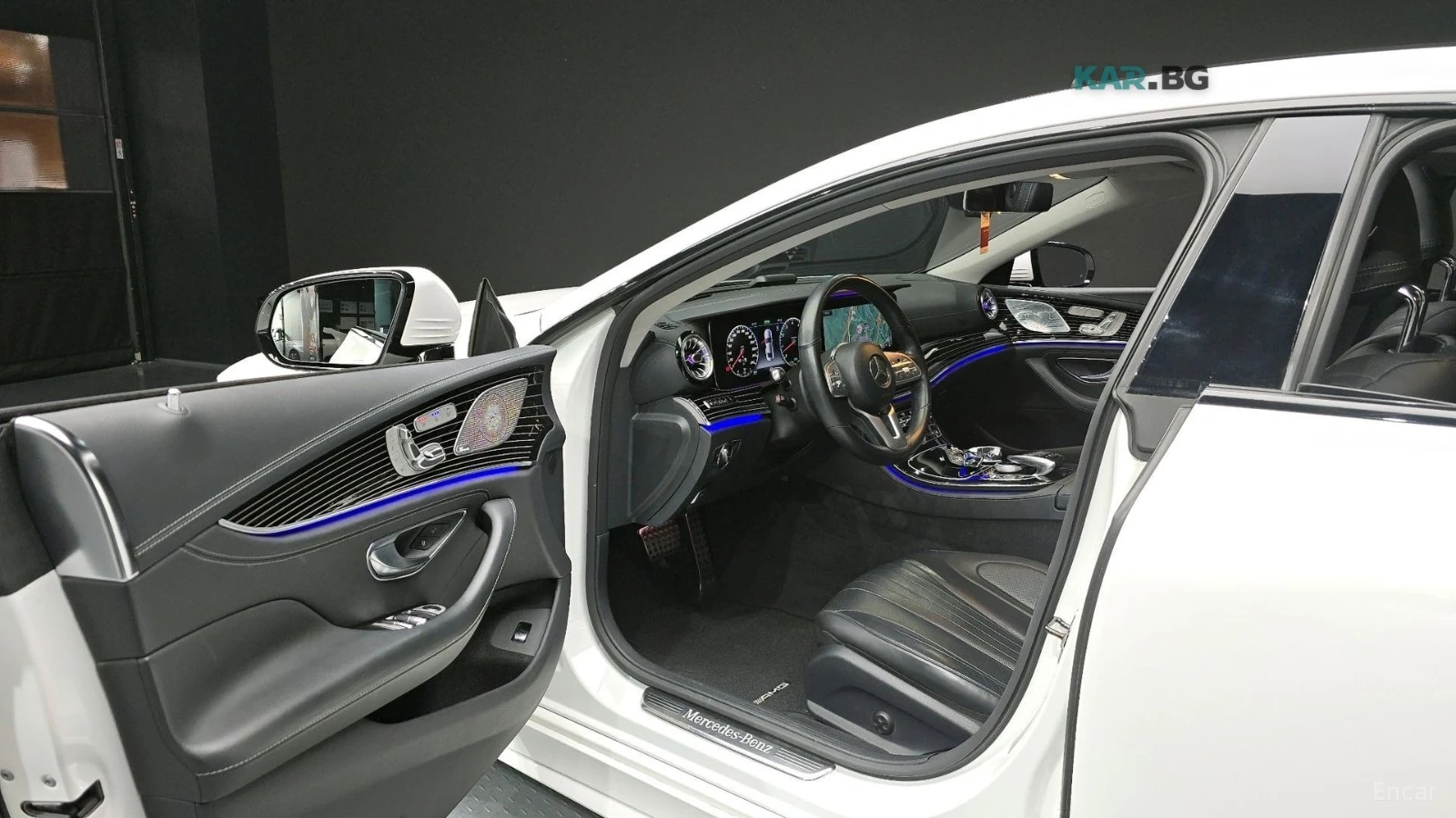 Mercedes-Benz CLS 450 4MATIC/AMG-LINE/FULL-ASSISTS/BURMESTER/SUNROOF, снимка 5 - Автомобили и джипове - 55267375