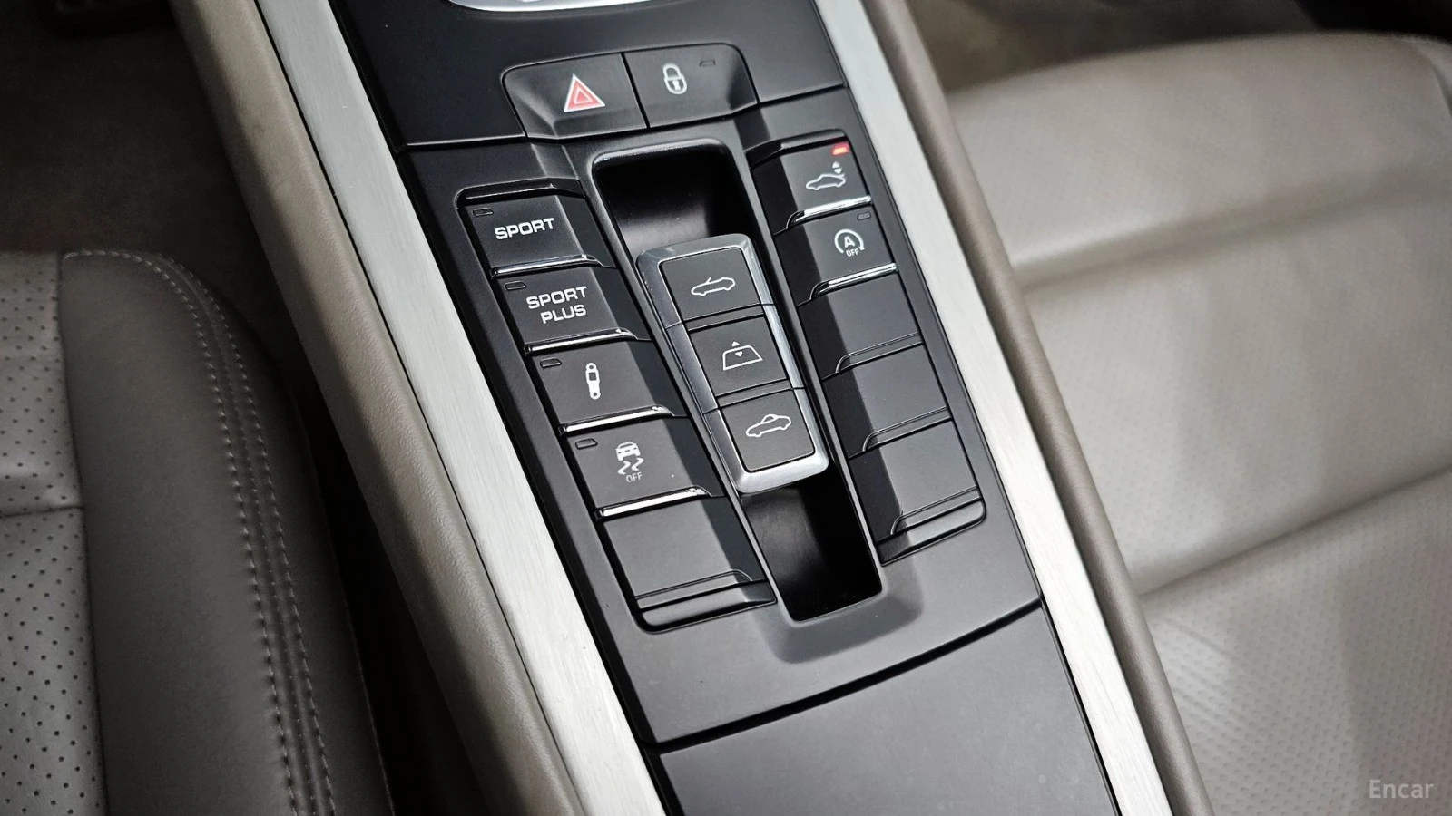 Porsche 911 Carrera 4, снимка 17 - Автомобили и джипове - 55570022