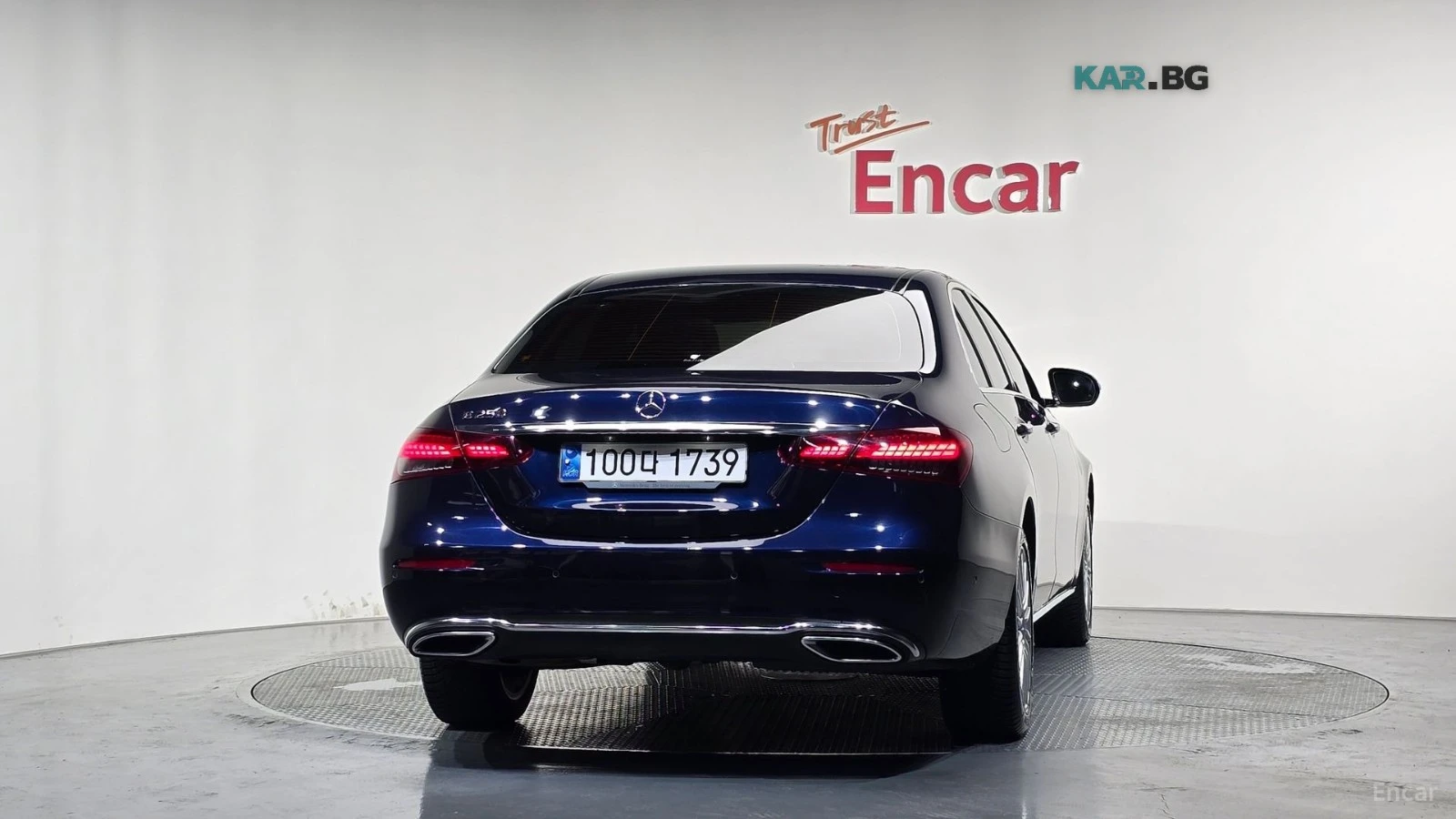 Mercedes-Benz E 250 ОБДУХВАНЕ* ПОДГРЕВ* КАМЕРА* КОЖА* ПАНО* HEADUP, снимка 4 - Автомобили и джипове - 55729384