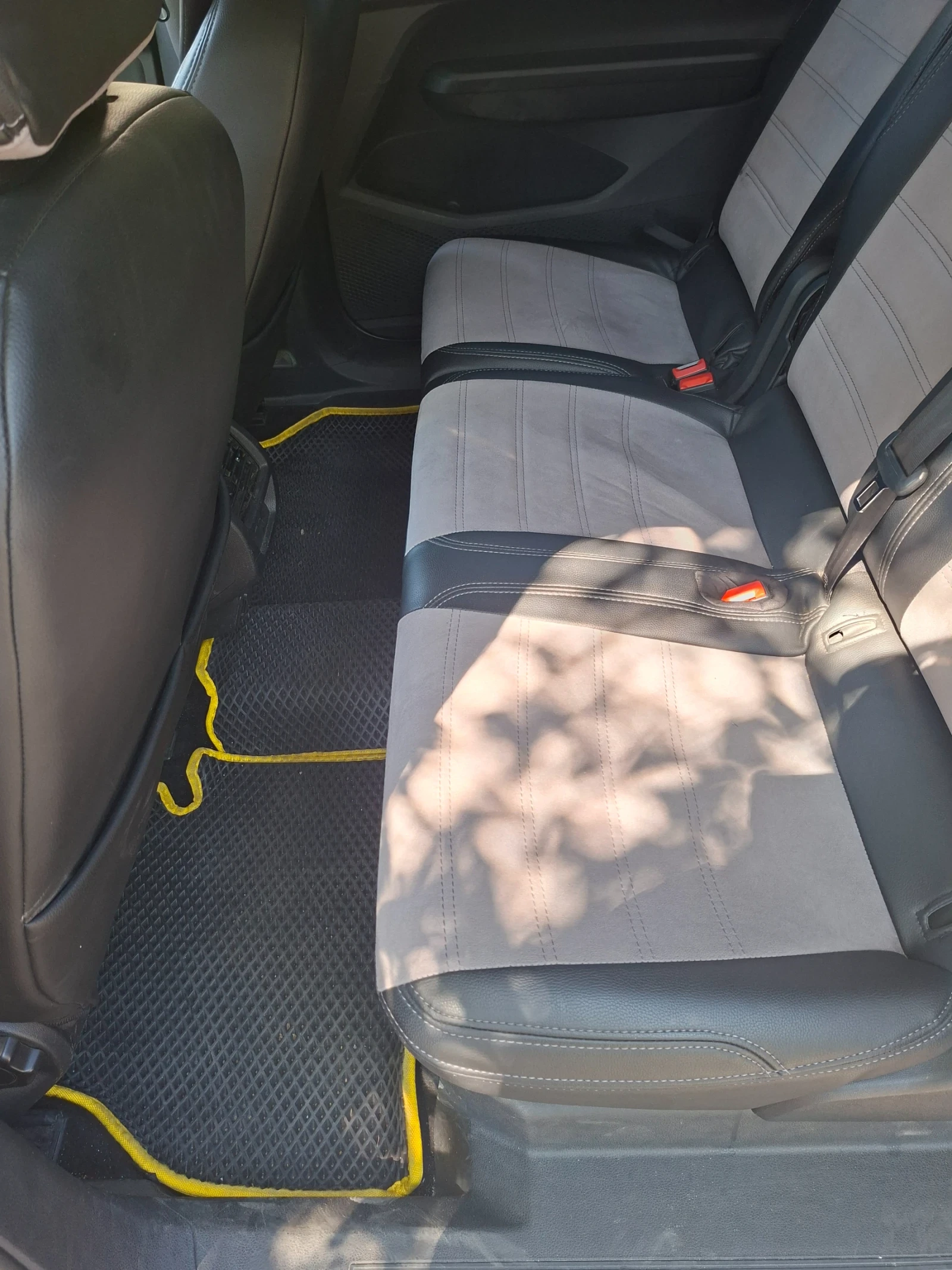 VW Caddy, снимка 2 - Автомобили и джипове - 55768041