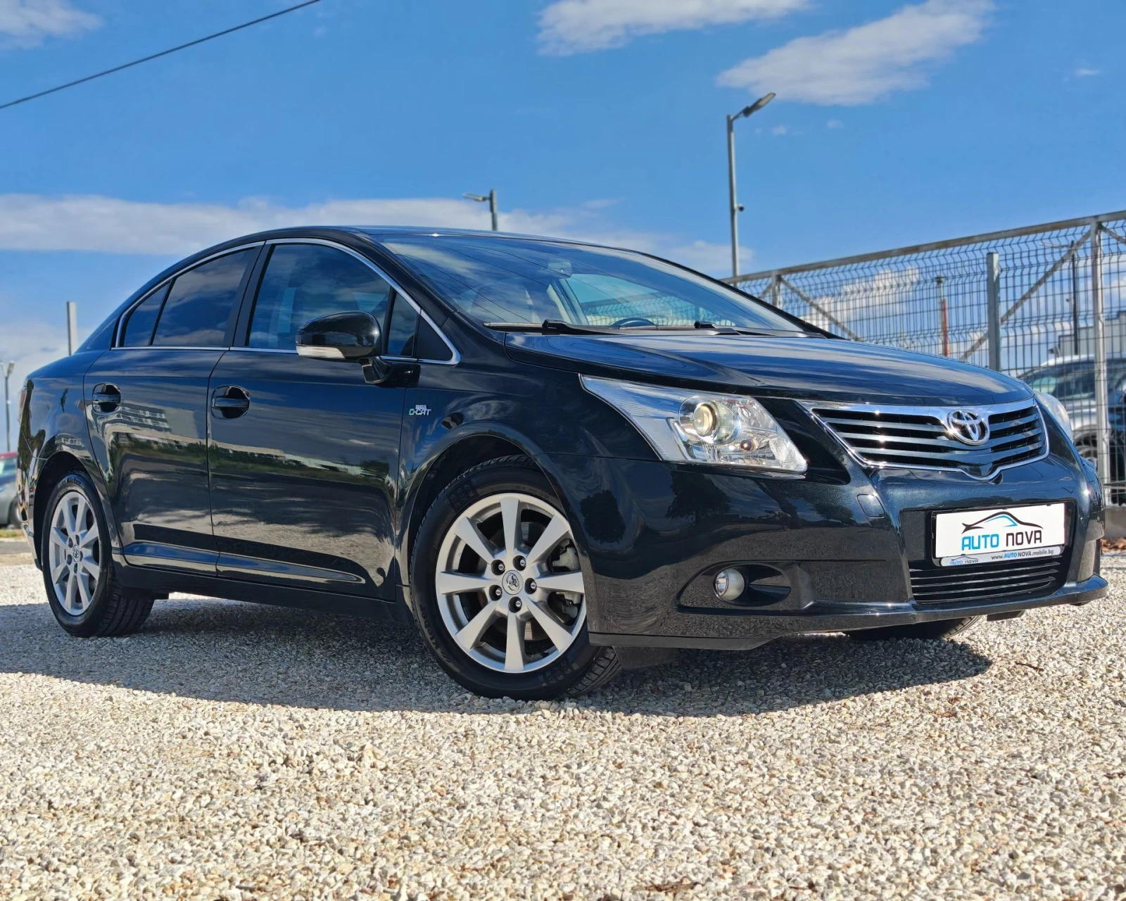 Toyota Avensis 2.2 150 К.С. ДИЗЕЛ! АВТОМАТ! КОЖА! УНИКАТ! , снимка 16 - Автомобили и джипове - 56120570