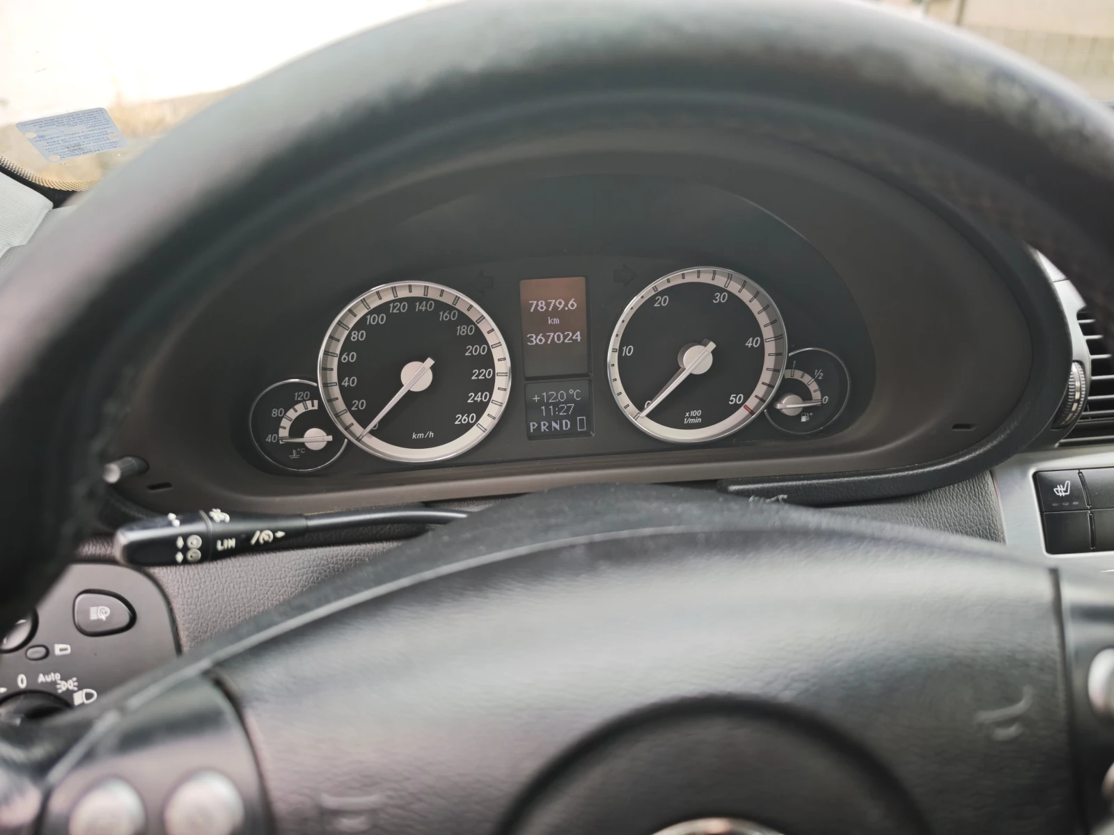 Mercedes-Benz C 220 150 кс, sport edition, снимка 11 - Автомобили и джипове - 56221939