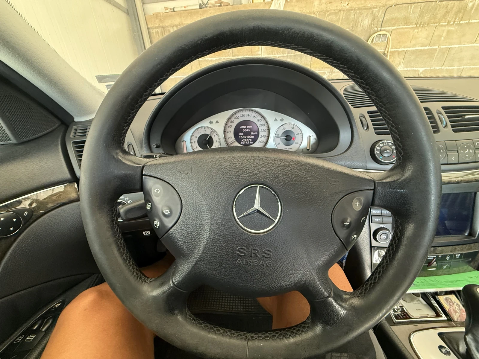 Mercedes-Benz E 270 W211, снимка 8 - Автомобили и джипове - 56644792