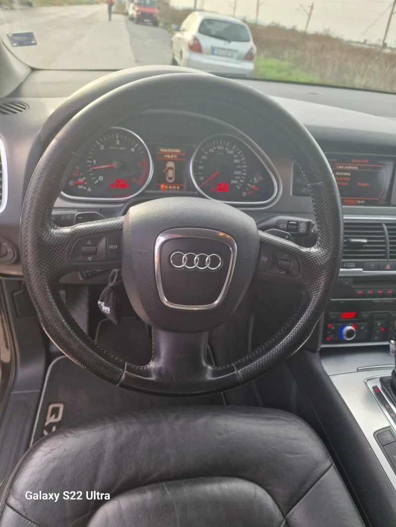 Audi Q7 3.0 TDI, снимка 6 - Автомобили и джипове - 47616850