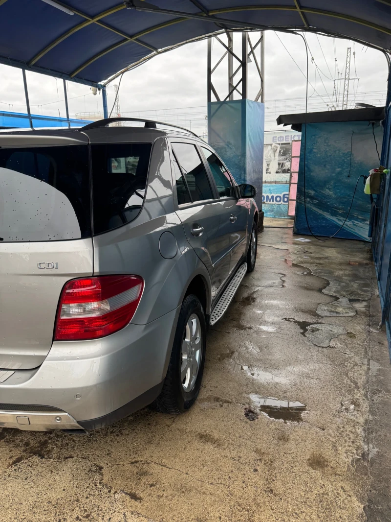 Mercedes-Benz ML 320, снимка 5 - Автомобили и джипове - 48464684