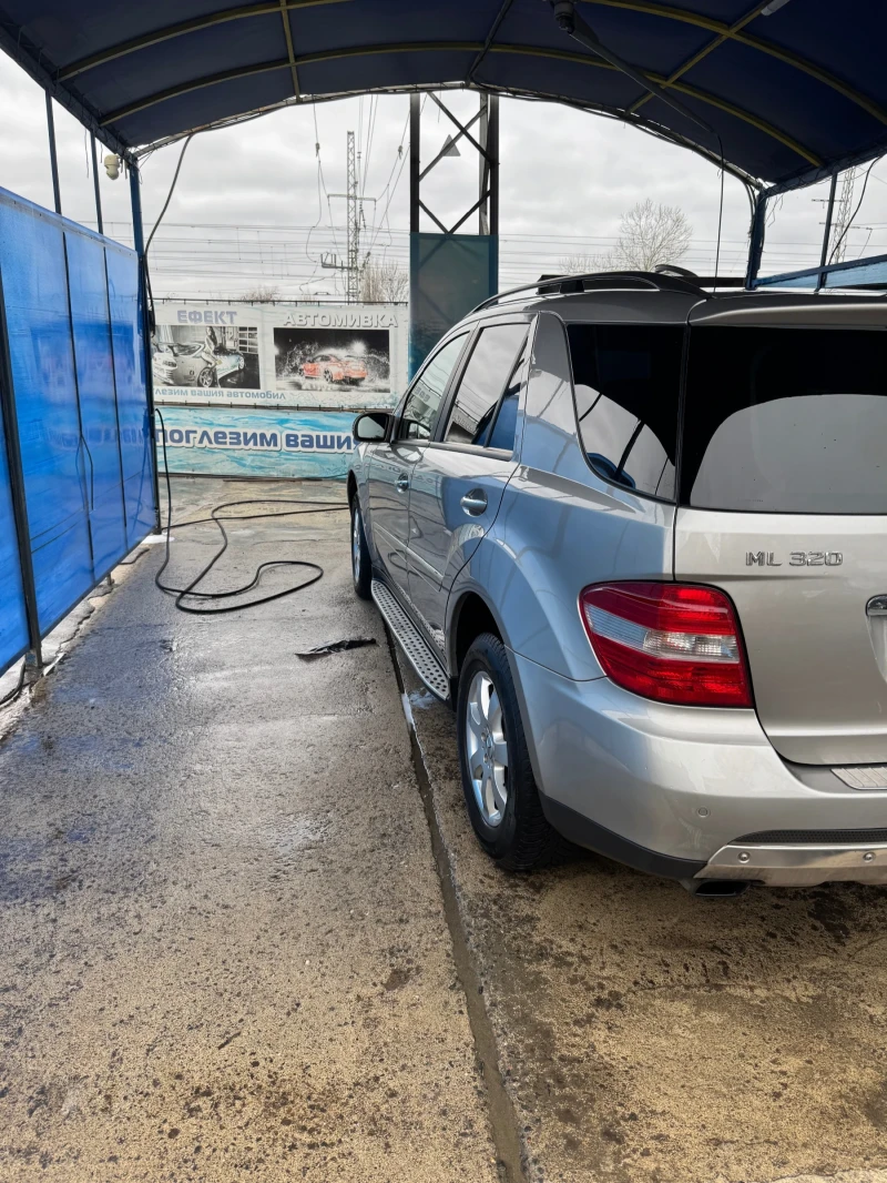 Mercedes-Benz ML 320, снимка 6 - Автомобили и джипове - 48464684