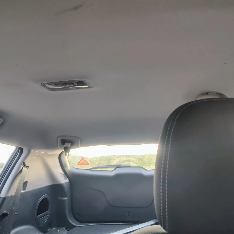 Kia Sportage, снимка 12 - Автомобили и джипове - 52708540