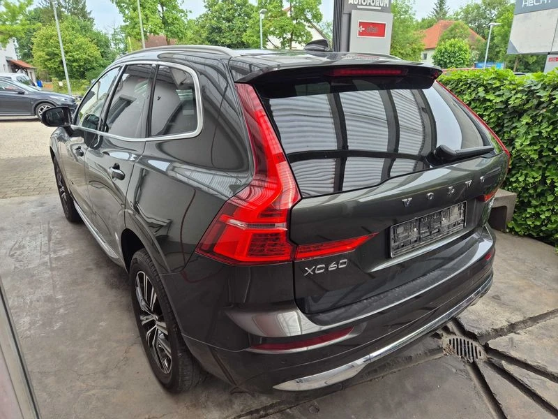 Volvo XC60, снимка 3 - Автомобили и джипове - 54748027