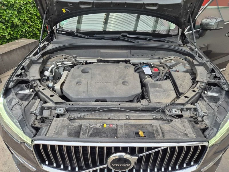 Volvo XC60, снимка 8 - Автомобили и джипове - 54748027
