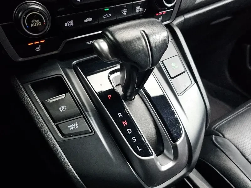 Honda Cr-v Executive-L 1.5 Бензин, снимка 8 - Автомобили и джипове - 55475841