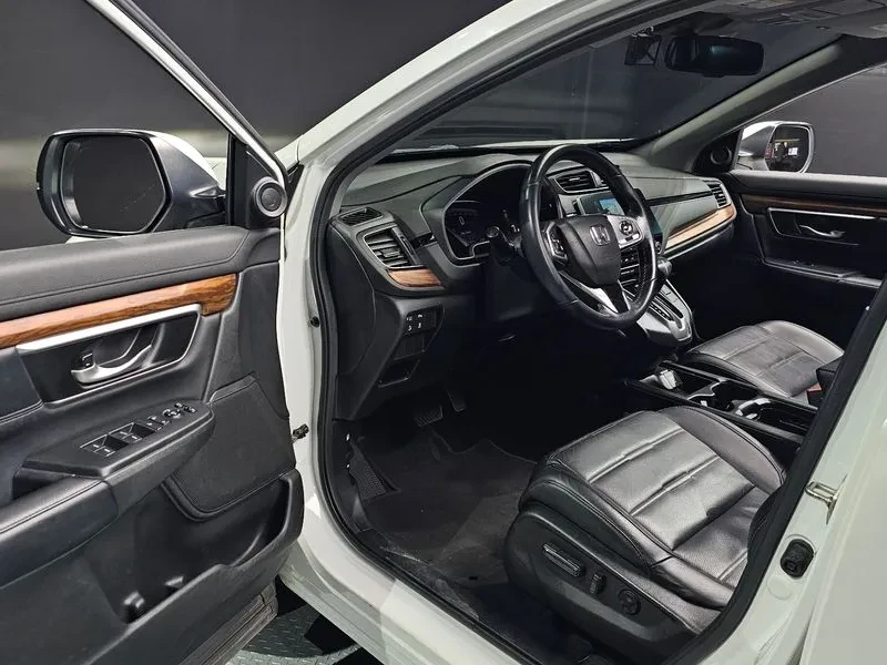 Honda Cr-v Executive-L 1.5 Бензин, снимка 9 - Автомобили и джипове - 55475841