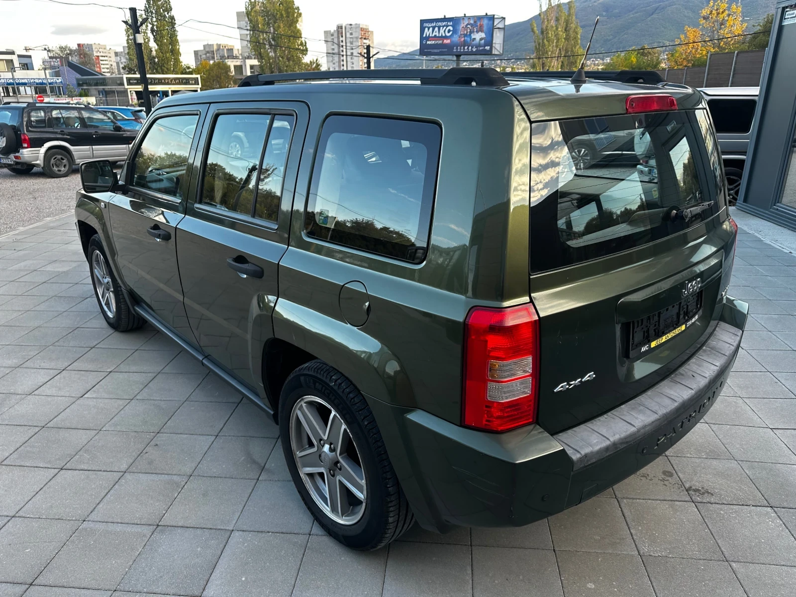 Jeep Patriot 2.4i 4x4 - изображение 4